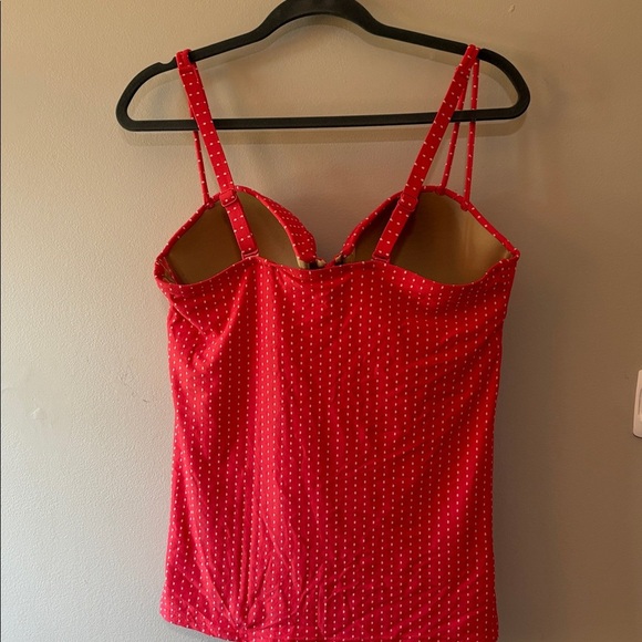Cacique Red/Melon color Polka Dot Swimsuit top Size 36 DDD - Picture 5 of 7